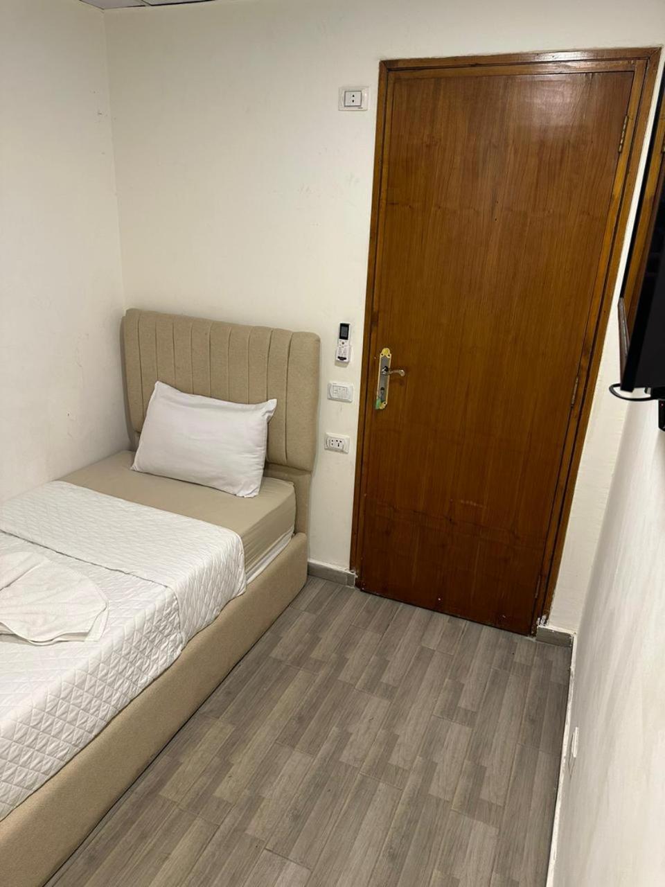Egy Days Hotel Kairo Bagian luar foto